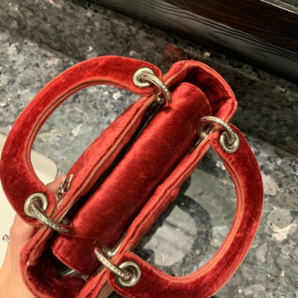 ❌SOLD ❌vintage Dior lady Dior red velour mini bag - Picture 5 of 15